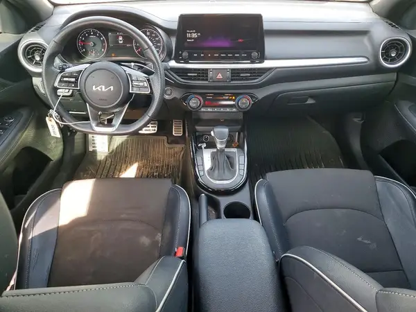 3KPF54AD8PE524423 2023 KIA FORTE - Image 8