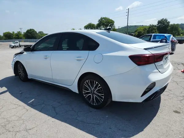 3KPF54AD8PE524664 2023 KIA FORTE - Image 2