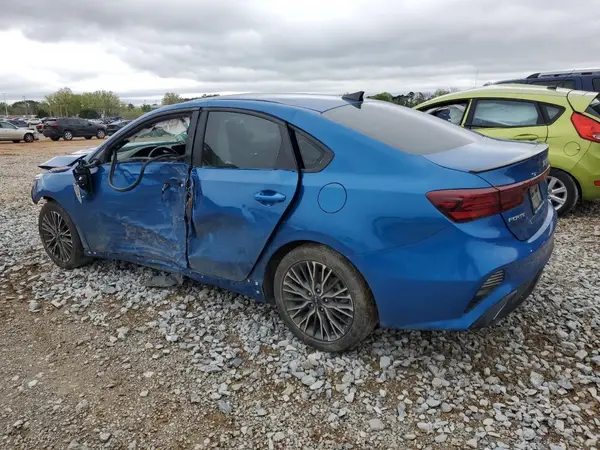 3KPF54AD8PE528827 2023 KIA FORTE - Image 2