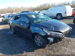 3KPF54AD8PE529301 2023 KIA FORTE