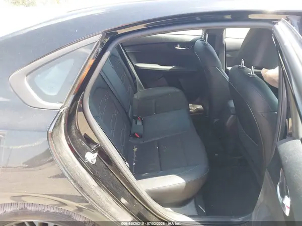 3KPF54AD8PE534465 2023 KIA FORTE - Image 8
