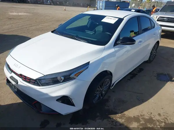 3KPF54AD8PE536913 2023 KIA FORTE - Image 2