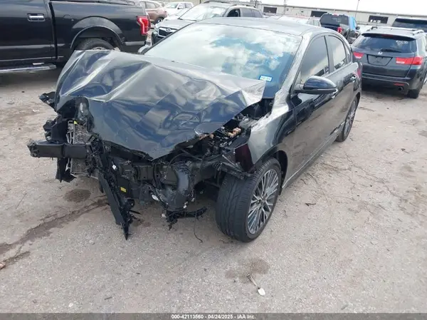 3KPF54AD8PE542078 2023 KIA FORTE - Image 2