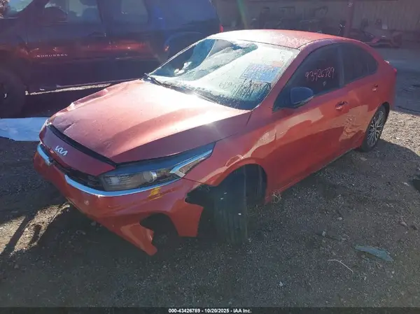 3KPF54AD8PE542954 2023 KIA FORTE - Image 2