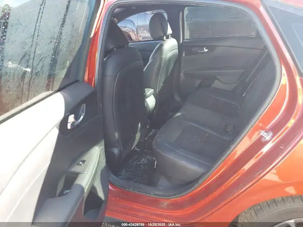 3KPF54AD8PE542954 2023 KIA FORTE - Image 8