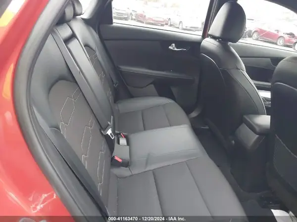 3KPF54AD8PE543683 2023 KIA FORTE - Image 8