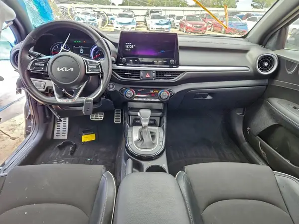 3KPF54AD8PE545739 2023 KIA FORTE - Image 8