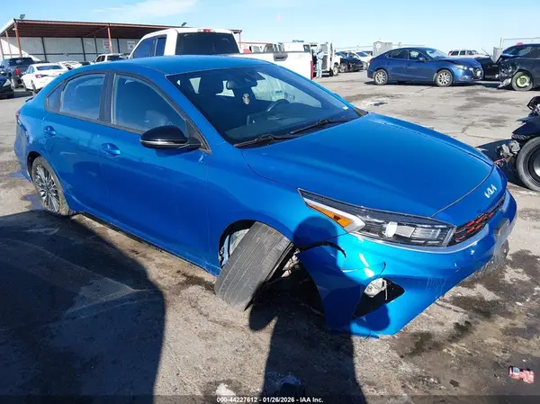 3KPF54AD8PE548964 2023 KIA FORTE - Image 1
