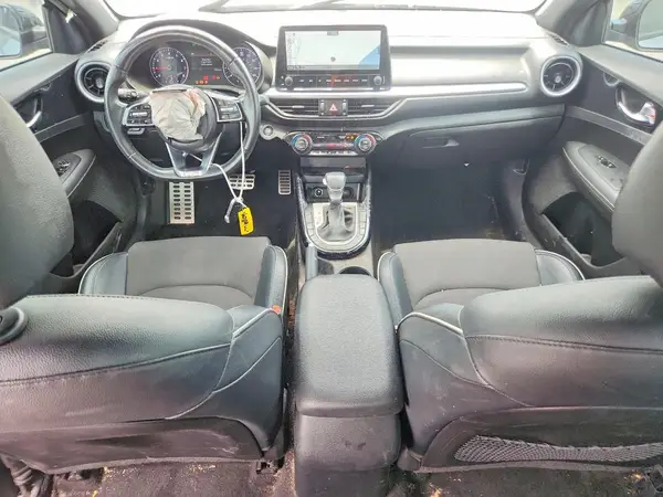 3KPF54AD8PE564341 2023 KIA FORTE - Image 8