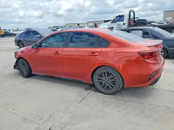 3KPF54AD8PE567546 2023 KIA FORTE - Image 2