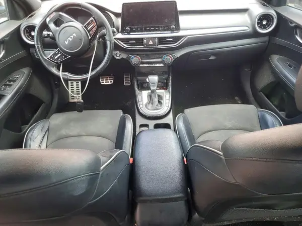 3KPF54AD8PE567546 2023 KIA FORTE - Image 8