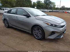 3KPF54AD8PE569376 2023 KIA FORTE
