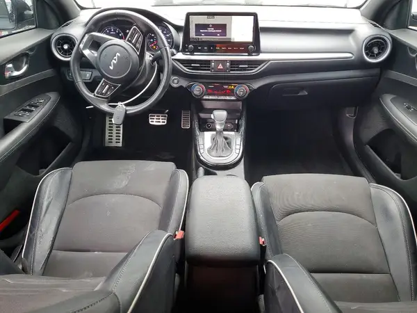 3KPF54AD8PE573329 2023 KIA FORTE - Image 8