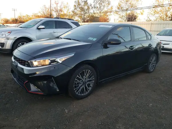 3KPF54AD8PE575033 2023 KIA FORTE - Image 1