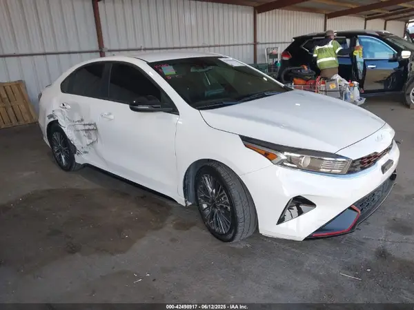 3KPF54AD8PE578787 2023 KIA FORTE - Image 1