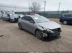 3KPF54AD8PE580023 2023 KIA FORTE