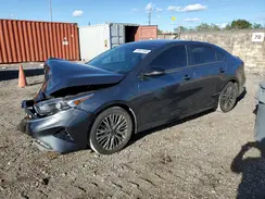 3KPF54AD8PE583228 2023 KIA FORTE