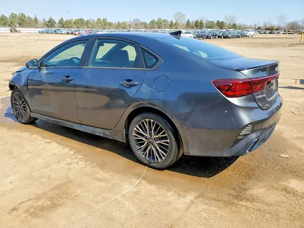3KPF54AD8PE584573 2023 KIA FORTE - Image 2