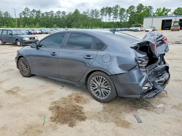 3KPF54AD8PE587814 2023 KIA FORTE - Image 2