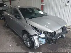 3KPF54AD8PE592513 2023 KIA FORTE