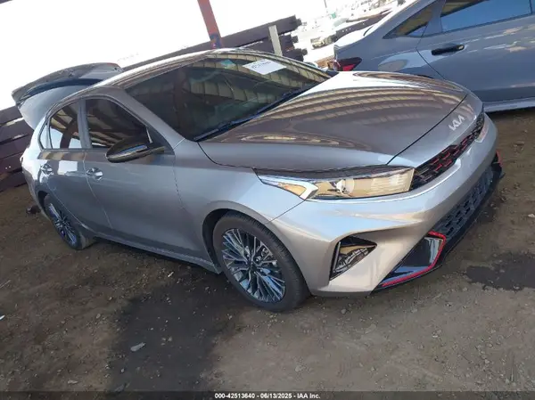 3KPF54AD8PE594441 2023 KIA FORTE - Image 1