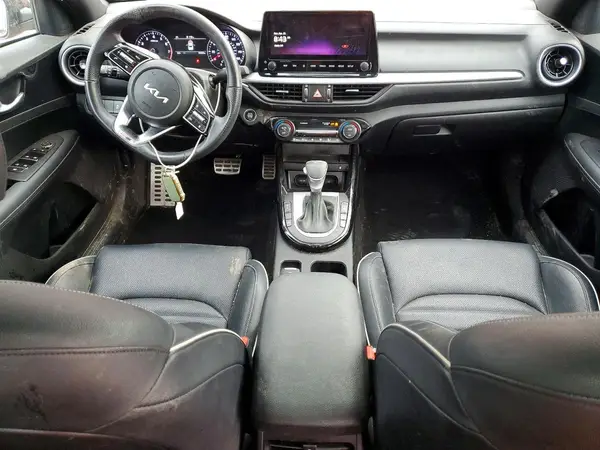 3KPF54AD8PE598912 2023 KIA FORTE - Image 8