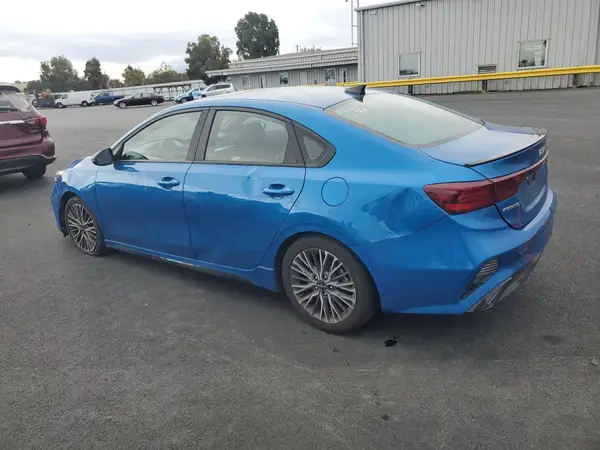 3KPF54AD8PE601680 2023 KIA FORTE - Image 2
