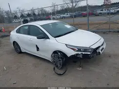 3KPF54AD8PE608449 2023 KIA FORTE