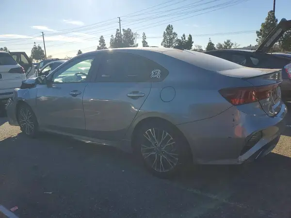 3KPF54AD8PE630306 2023 KIA FORTE - Image 2