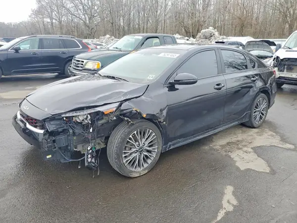3KPF54AD8PE633528 2023 KIA FORTE - Image 1