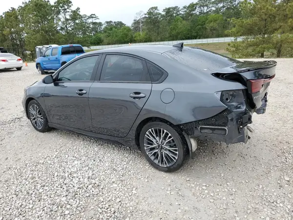 3KPF54AD8PE634453 2023 KIA FORTE - Image 2