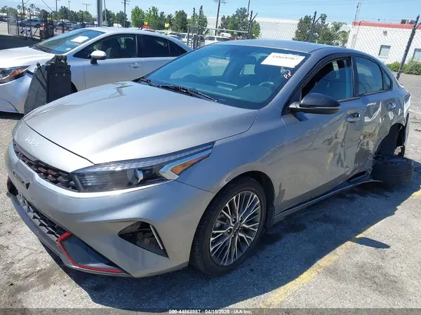 3KPF54AD8PE636428 2023 KIA FORTE - Image 2