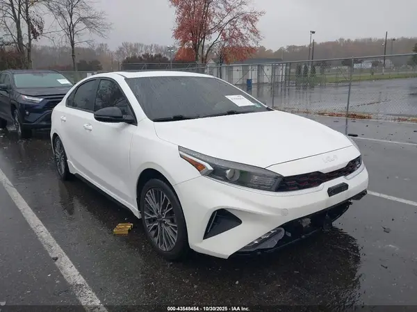 3KPF54AD8PE638597 2023 KIA FORTE - Image 1