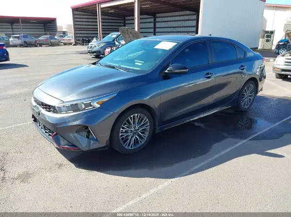 3KPF54AD8PE642035 2023 KIA FORTE - Image 2