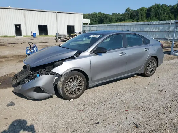 3KPF54AD8PE642195 2023 KIA FORTE - Image 1