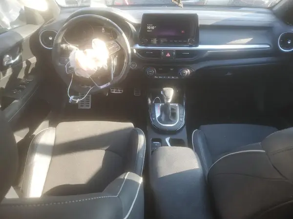 3KPF54AD8PE644450 2023 KIA FORTE - Image 8
