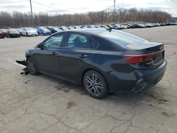 3KPF54AD8PE648353 2023 KIA FORTE - Image 2