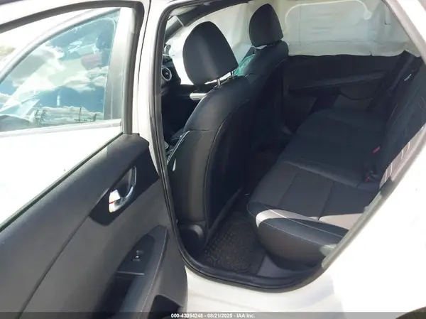 3KPF54AD8PE648658 2023 KIA FORTE - Image 8