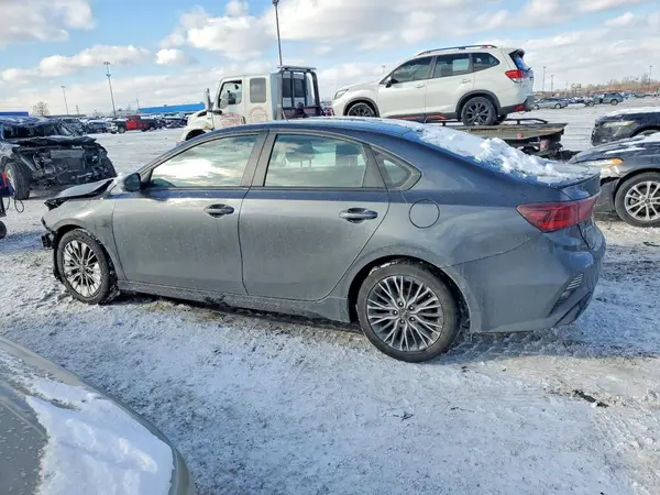 3KPF54AD8PE648790 2023 KIA FORTE - Image 2