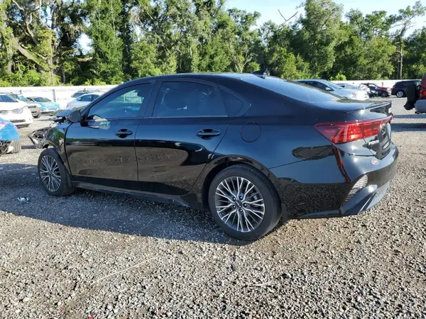 3KPF54AD8PE653777 2023 KIA FORTE - Image 2