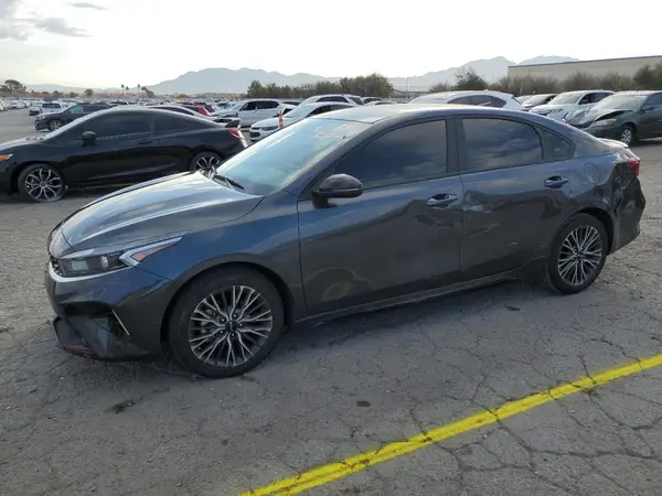 3KPF54AD8PE658638 2023 KIA FORTE - Image 1
