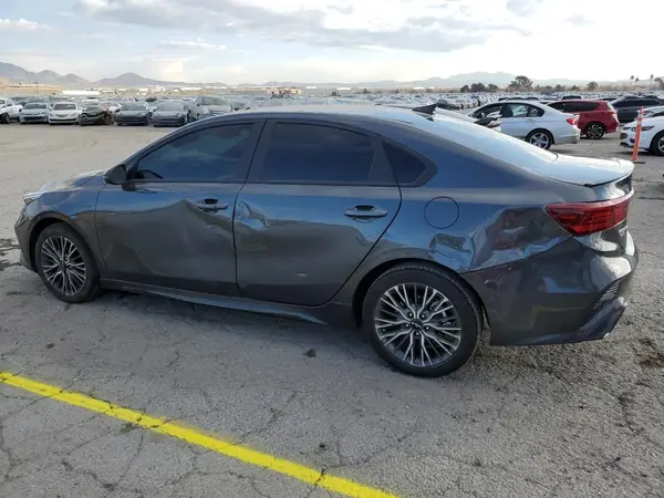 3KPF54AD8PE658638 2023 KIA FORTE - Image 2