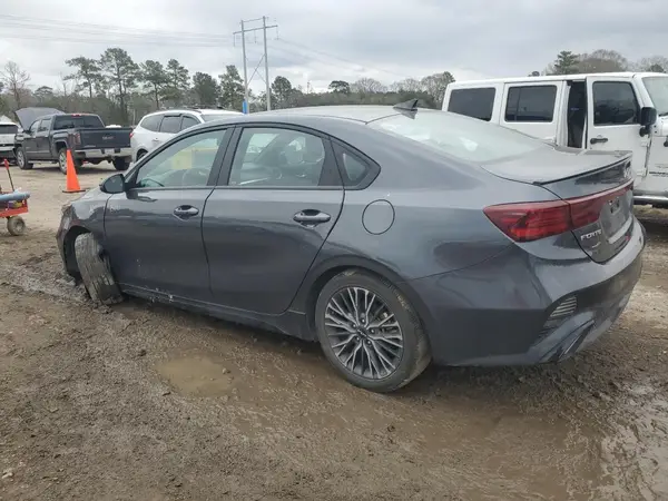 3KPF54AD8PE659997 2023 KIA FORTE - Image 2