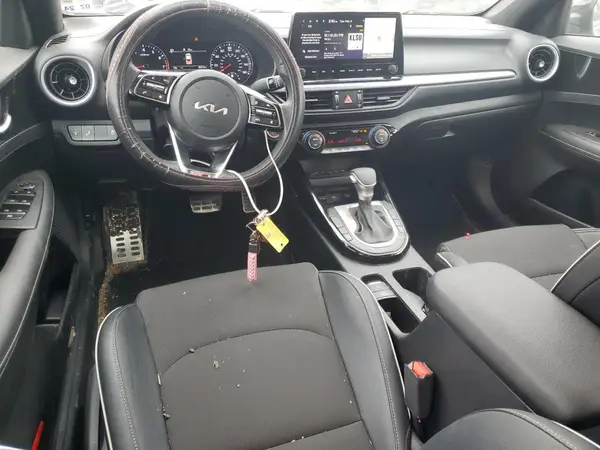 3KPF54AD8PE659997 2023 KIA FORTE - Image 8