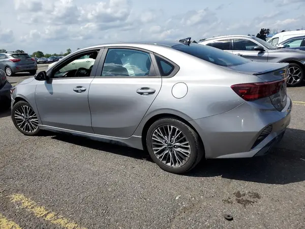 3KPF54AD8PE668859 2023 KIA FORTE - Image 2
