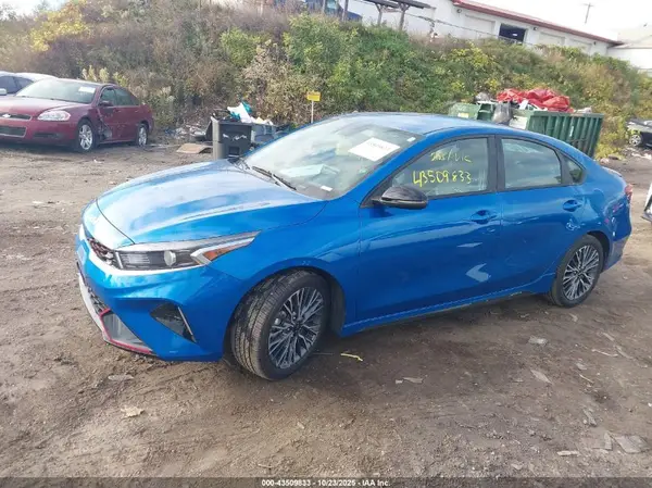 3KPF54AD8PE673687 2023 KIA FORTE - Image 2