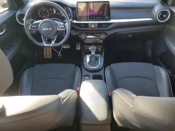 3KPF54AD8PE680736 2023 KIA FORTE - Image 8