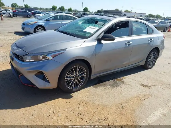 3KPF54AD8PE686827 2023 KIA FORTE - Image 2
