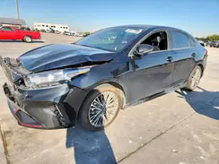 3KPF54AD8RE693876 2024 KIA FORTE