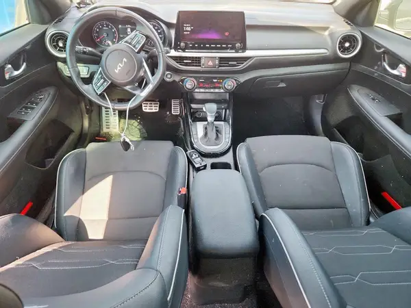 3KPF54AD8RE693876 2024 KIA FORTE - Image 8
